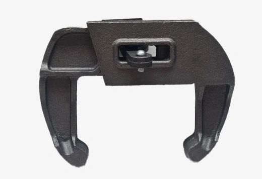 Замок клиновой литой черный